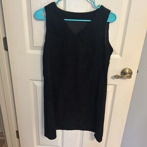 Black Sleeveless dress